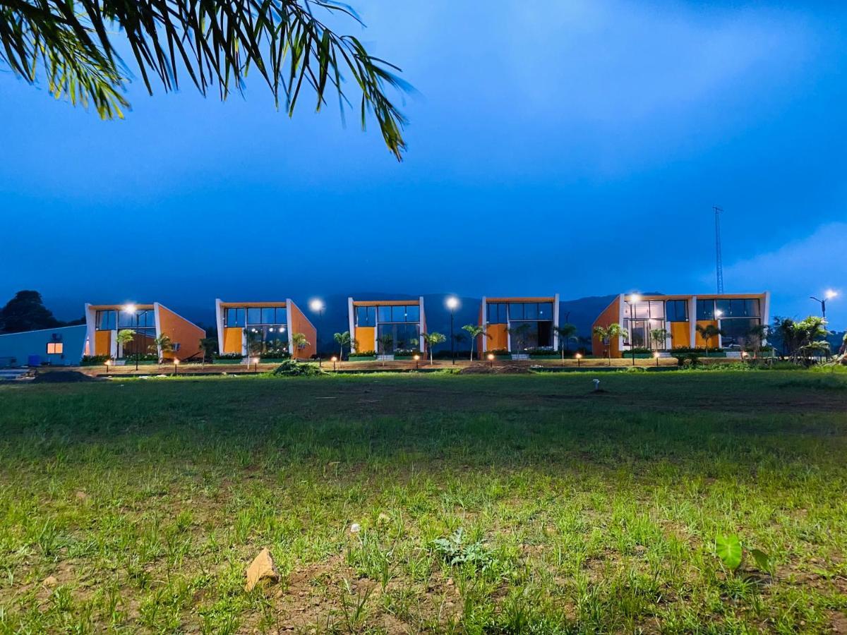 Mountain N Lake Resort Igatpuri Eksteriør billede