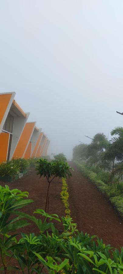 Mountain N Lake Resort Igatpuri Eksteriør billede